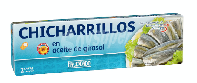 Espárragos blancos con chicharros en lata y arroz blanco.